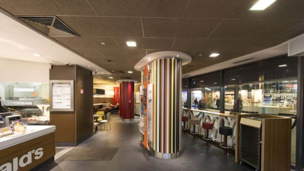 McDonald's Niki-de-Saint-Phalle-Promenade